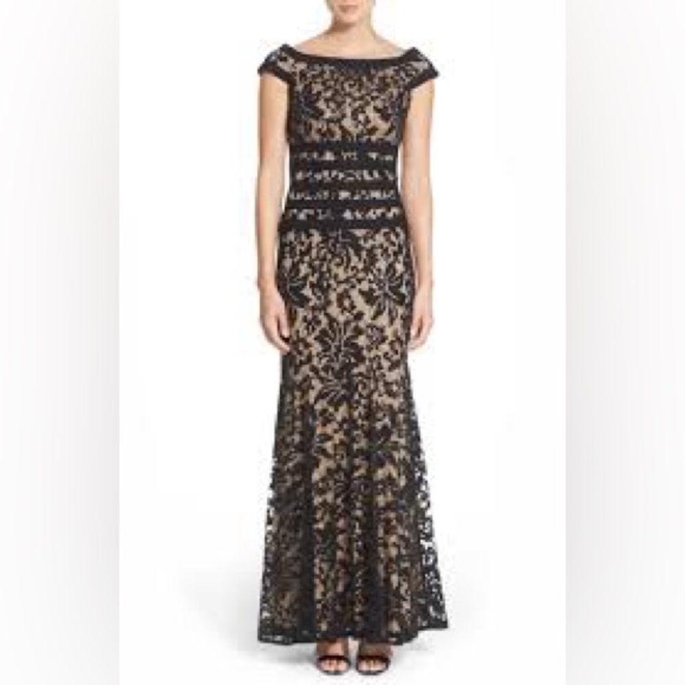 TADASHI SHOJI Black & Nude Mermaid Dress